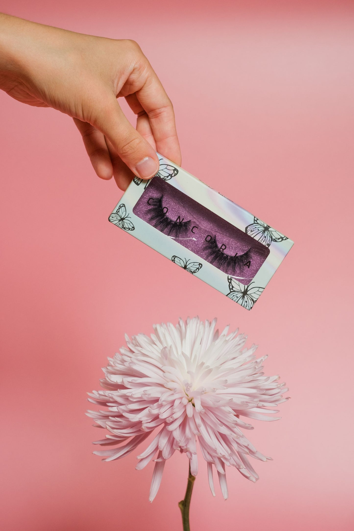 Pink Lady – Charm Volume Lashes (L)