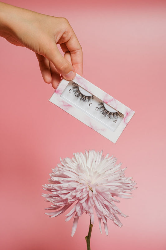 Bloom – Radiant Volume Lashes (M)