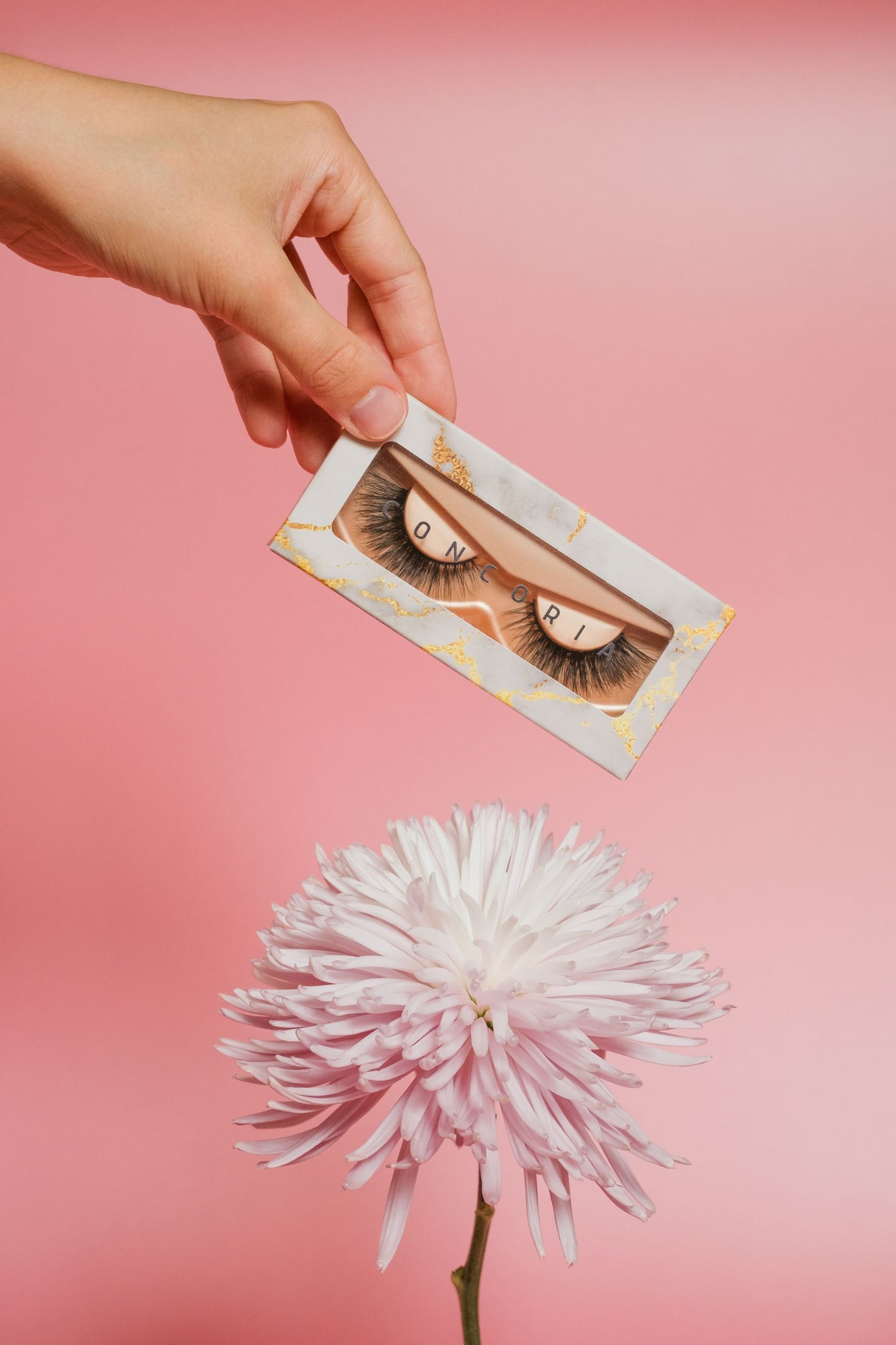 Sphinx – Majestic Volume Lashes (XL)