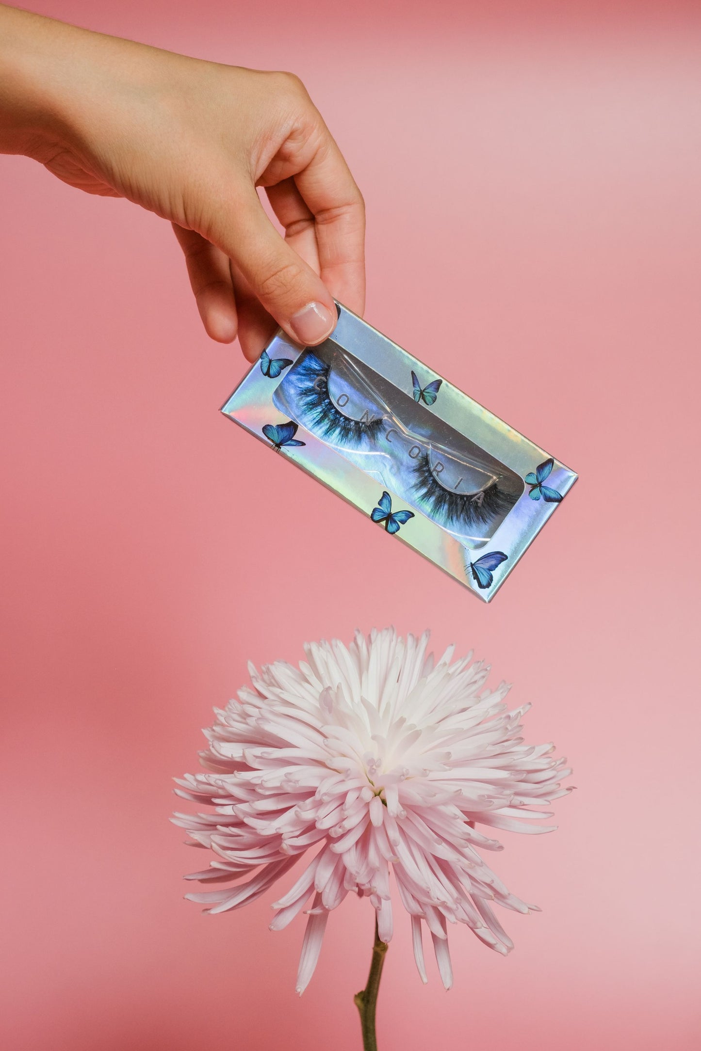 Luna – Dreamy Volume Lashes (M)